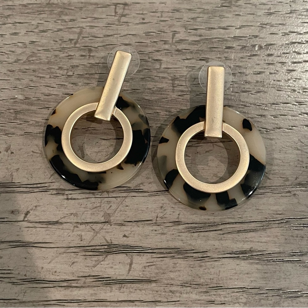 Ann Taylor Tortoise Statement Earrings